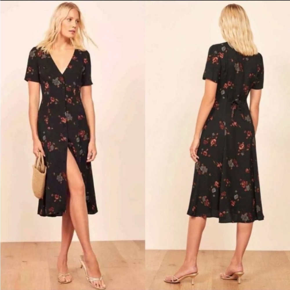 Reformation Locklin Midi Dress in Miramar Floral
Size 6